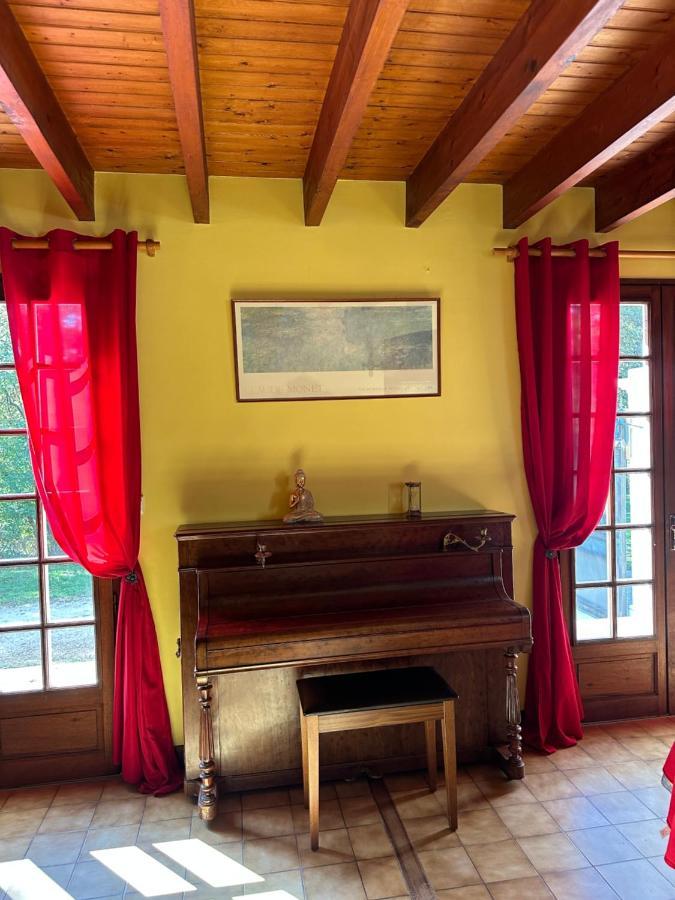 Casa de Férias Cosy Dans La Verdure